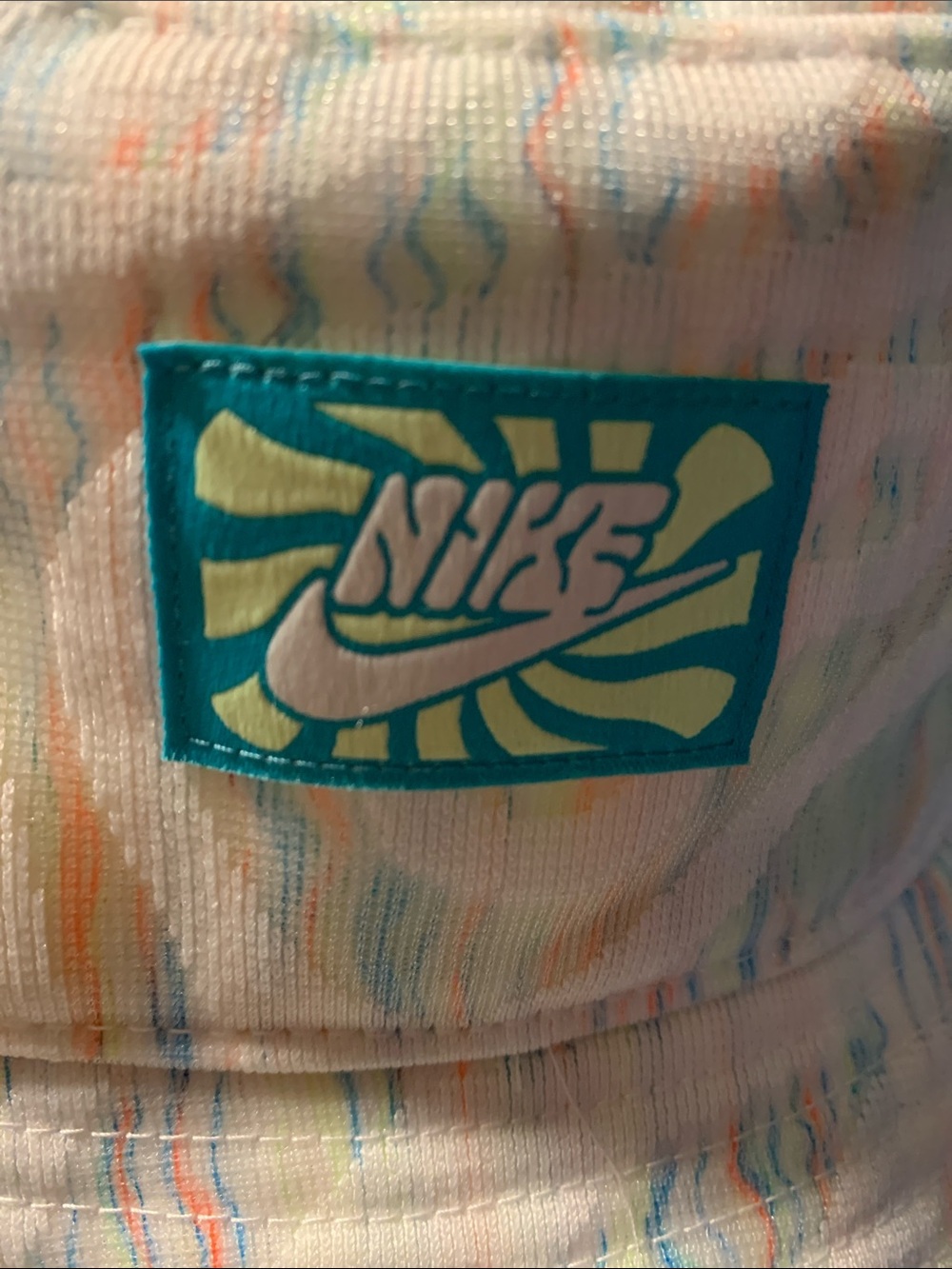 Nike unisex White Tie-Dye Bucket Hat with Teal Logo Patch - Picture 2 of 4